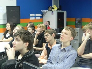 Фото к Атомная встреча в Информационном центре.