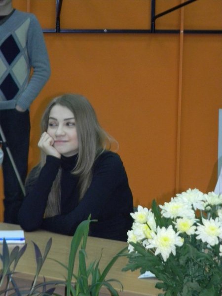 Фото к Юнкоры организовали встречу с Новосибирской писательницей