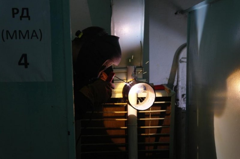 Фото к «Конкурс сварочного мастерства — 2012»