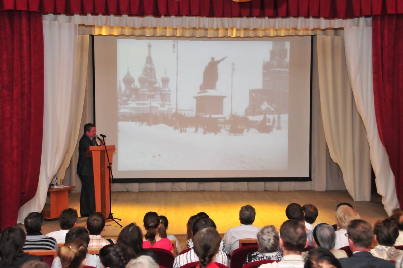 Фото к Открытие виртуальной мультимедийной выставки «Кремль»