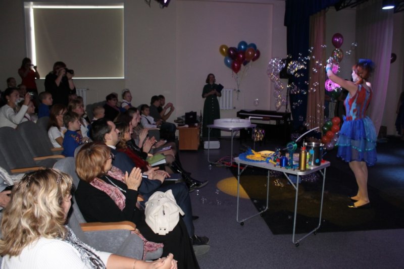 Фото к «Улыбки детства»