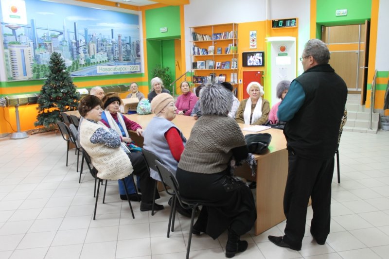 Фото к Новосибирский информационный центр сделал подарок инвалидам-ветеранам