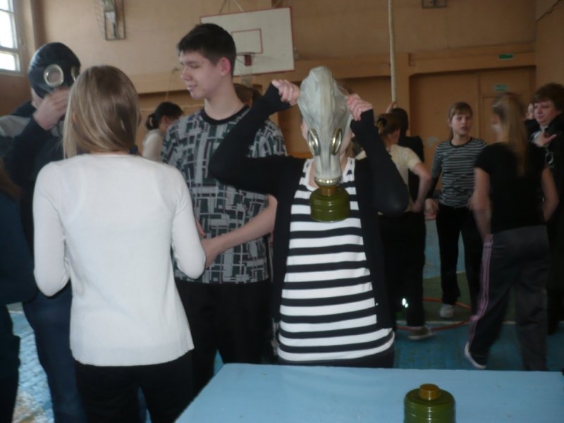 Фото к Безопасность детей в школе и городе