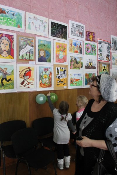 Фото к Мир без атомных катастроф