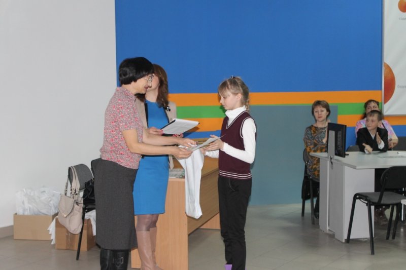 Фото к Награждение участников конкурса «В судьбе Земли — твоя судьба!»