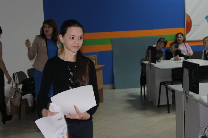 Фото к Награждение участников конкурса «В судьбе Земли — твоя судьба!»