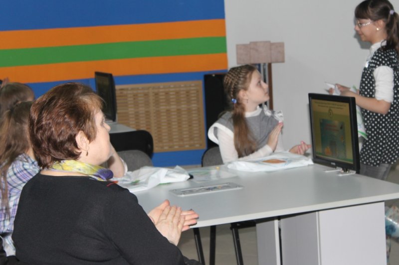 Фото к Награждение участников конкурса «В судьбе Земли — твоя судьба!»