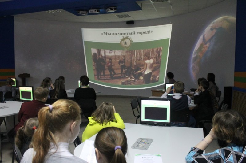 Фото к Награждение участников конкурса «В судьбе Земли — твоя судьба!»