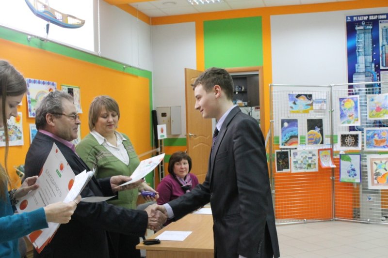 Фото к 29 апреля в информационном центре по атомной энергии состоялось подведение итогов и торжественное награждение победителей регионального этапа Всероссийского конкурса «Атомная наука и техника»