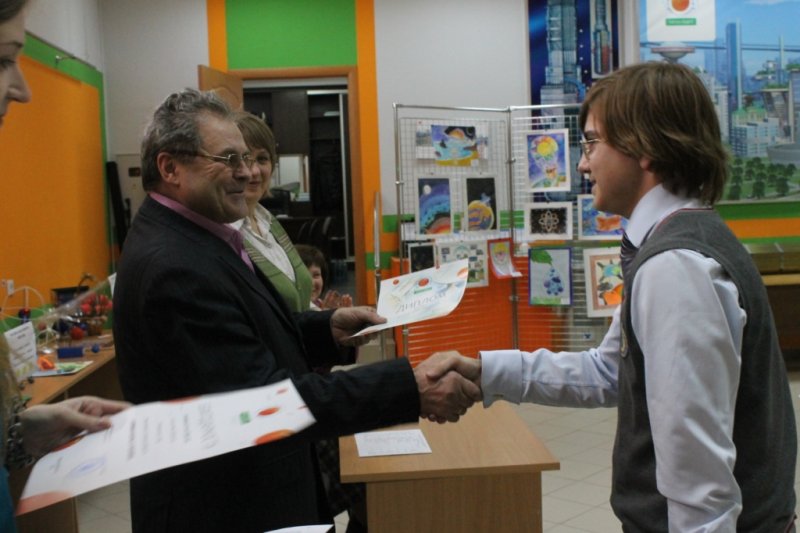 Фото к 29 апреля в информационном центре по атомной энергии состоялось подведение итогов и торжественное награждение победителей регионального этапа Всероссийского конкурса «Атомная наука и техника»