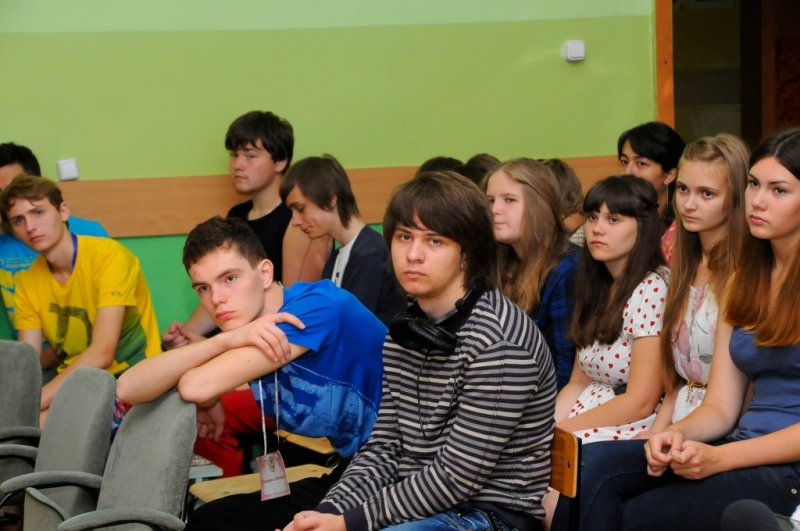 Фото к Детский атомный лагерь