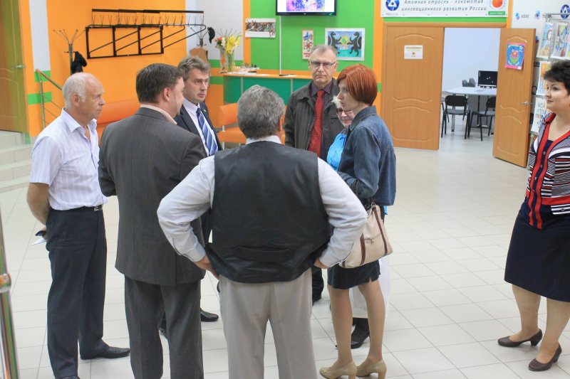 Фото к Круглый стол по проблемам начала работы нового инженерного класса.