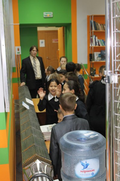 Фото к Дни знаний о НЗХК продолжаются