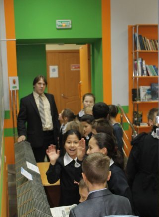 Фото к Дни знаний о НЗХК продолжаются