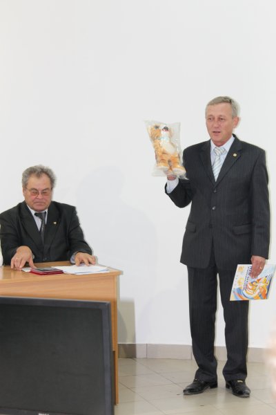 Фото к Есть полный контакт! Наука и спорт в Новосибирске