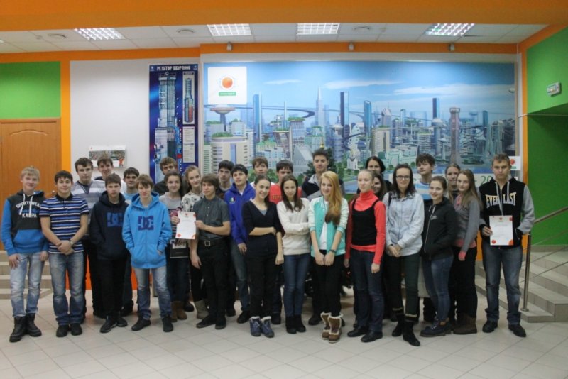 Фото к Новосибирскому инфоцентру 3 года