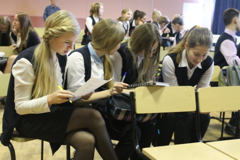 Фото к Информационный центр атомной отрасли провел для школьников уроки безопасности