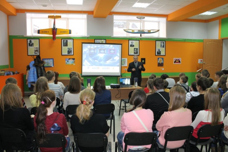 Фото к Зимние каникулы в информационном центре атомной отрасли