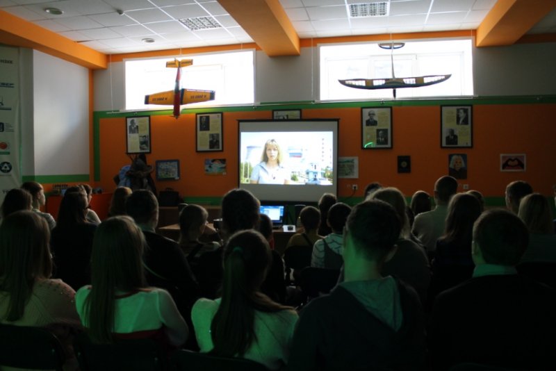 Фото к Зимние каникулы в информационном центре атомной отрасли