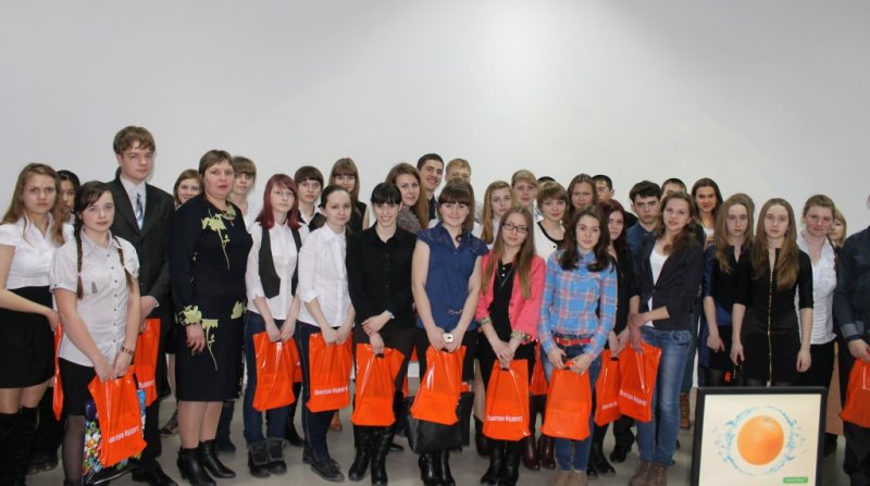 Фото к Участники IX научно-технической конференции «Эврика» познакомились с работой Информационного центра.