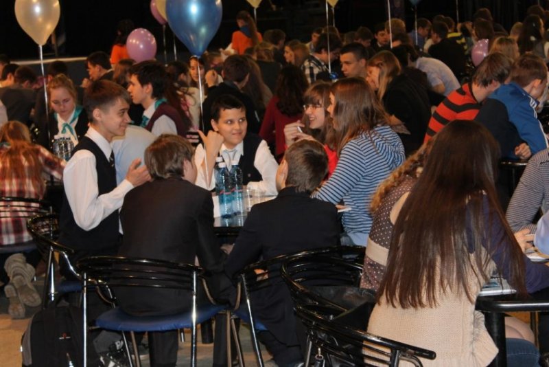 Фото к Новосибирские школьники сделали 7 шаг в атомный проект