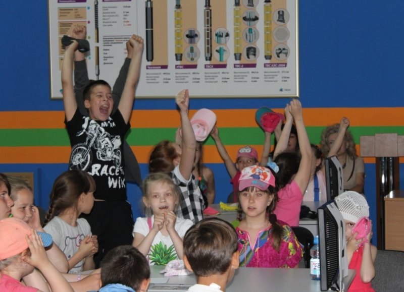 Фото к Умники и умницы атомного лагеря