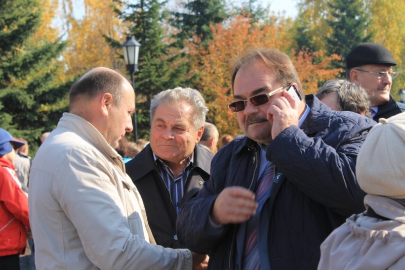 Фото к Первый в России монумент «Покорителям атома»  появился в Новосибирске