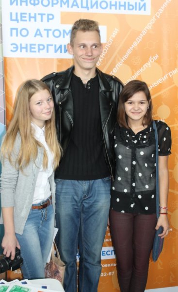 Фото к Новосибирский информационный центр по атомной энергии на Всероссийском фестивале науки