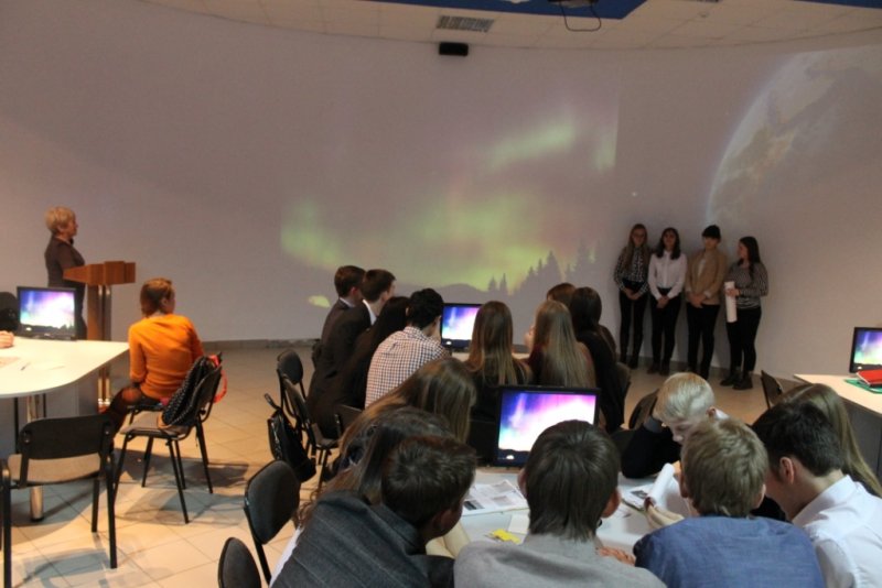 Фото к В центре по атомной энергии прошли интеллектуальные игры ко Дню народного единства