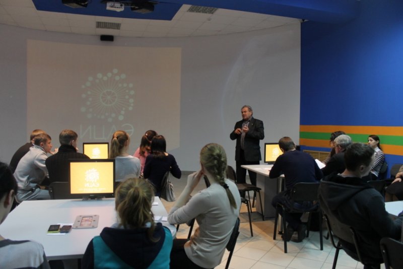 Фото к «Дни карьеры „Росатома“»: знакомство с работодателями