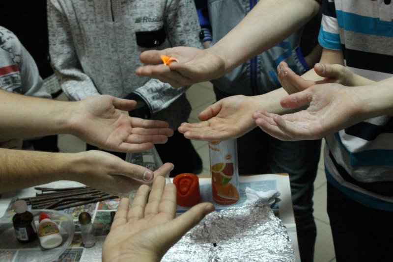 Фото к «Научные ёлки» в Информационном центре по атомной энергии