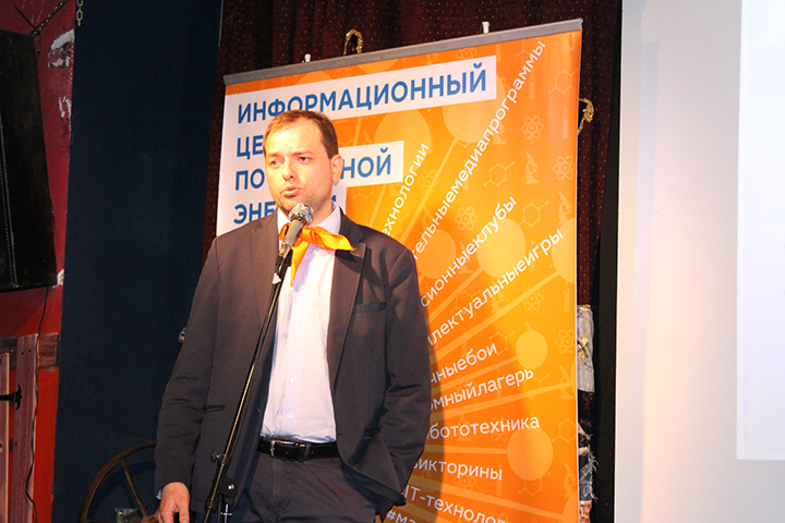 Фото к «Разберём на атомы»: уравнение Эйнштейна, молекулярная онкология и дорогой ЗОЖ