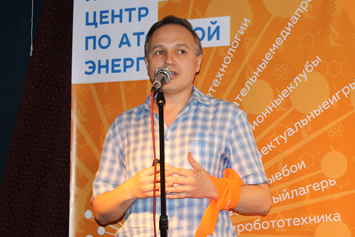Фото к «Разберём на атомы»: кофеин для сов и мелатонин для жаворонков